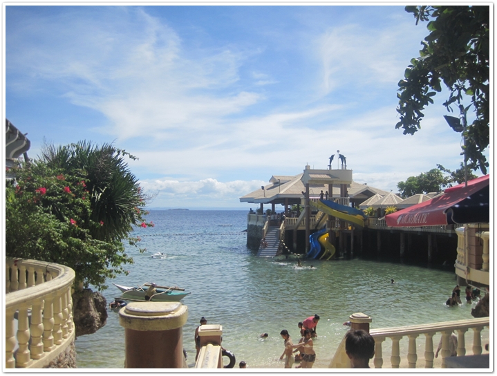 Beach Resort Near Cebu City: Blue Reef Hotel in Mactan Island