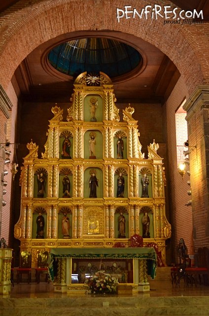 Altar Liliw Church