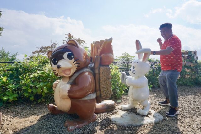 Japanese legend rabbit and raccoon dog