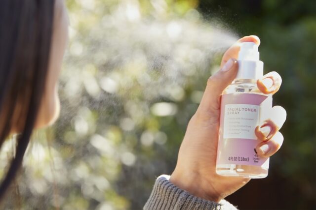Skin care during travelling